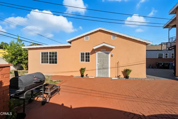 $2,500 | 421 East Colden Avenue, Los Angeles, CA 90003