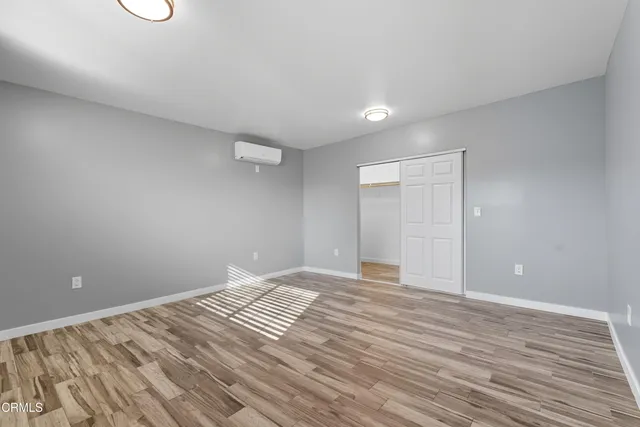 $2,500 | 421 East Colden Avenue, Los Angeles, CA 90003