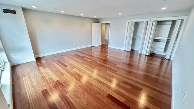 $1,079,000 | 2001 Marina Drive, Unit 211, Quincy, MA 02171