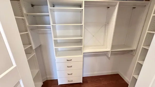 $1,079,000 | 2001 Marina Drive, Unit 211, Quincy, MA 02171