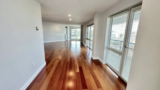 $1,079,000 | 2001 Marina Drive, Unit 211, Quincy, MA 02171