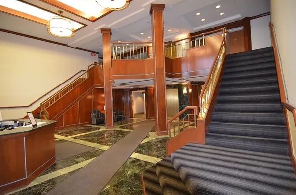 $1,079,000 | 2001 Marina Drive, Unit 211, Quincy, MA 02171
