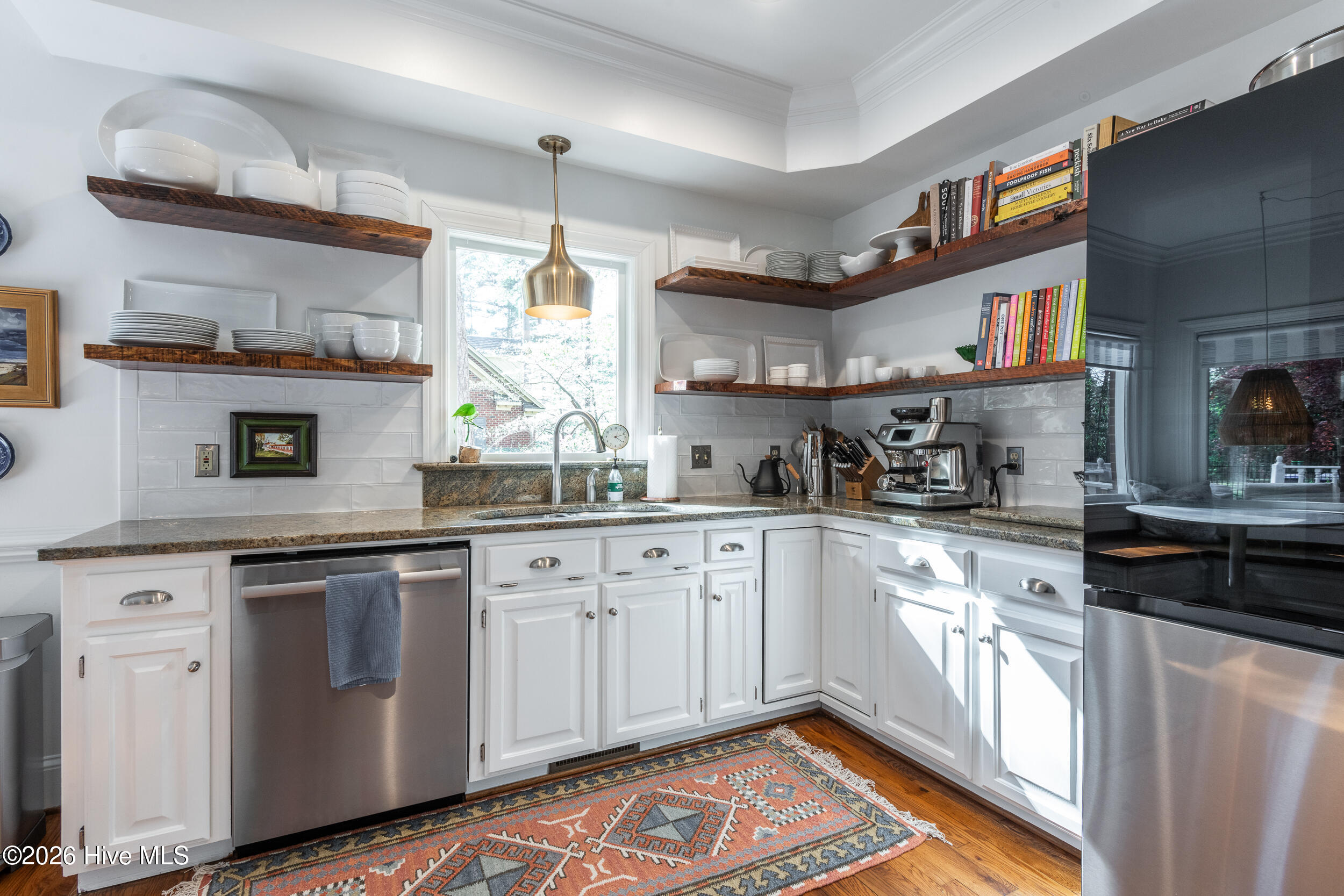 316 Pinewood Road Greenville, NC 27858 - Photo 17 of 46 316_Pinewood-50