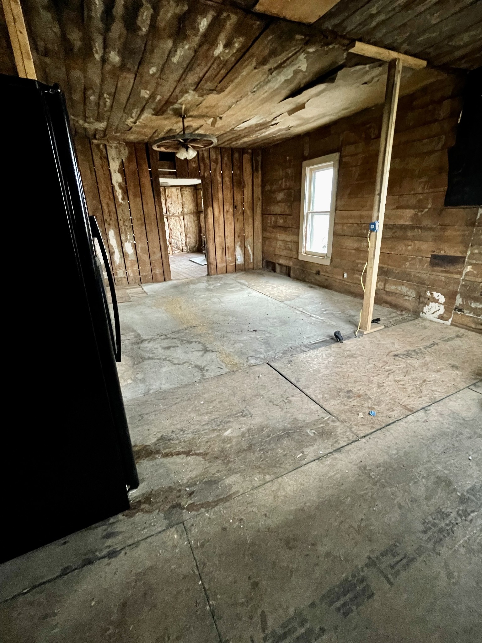 136 Scott Orchard Road Taft, TN 38488 - Photo 15 of 29 a view of a room with wooden floor