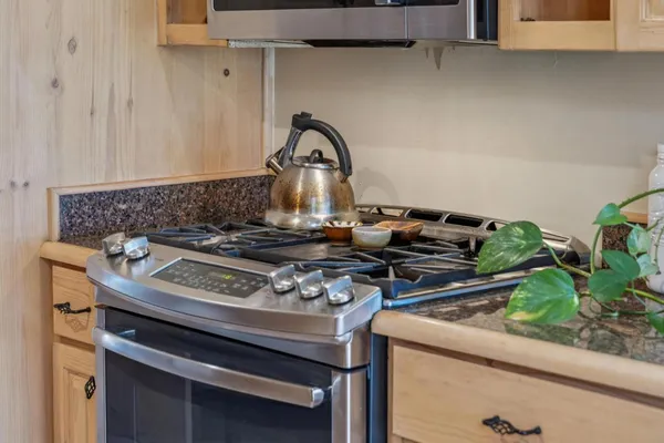 $1,849,000 | 333 Schroeder Street, Sunnyvale, CA 94085