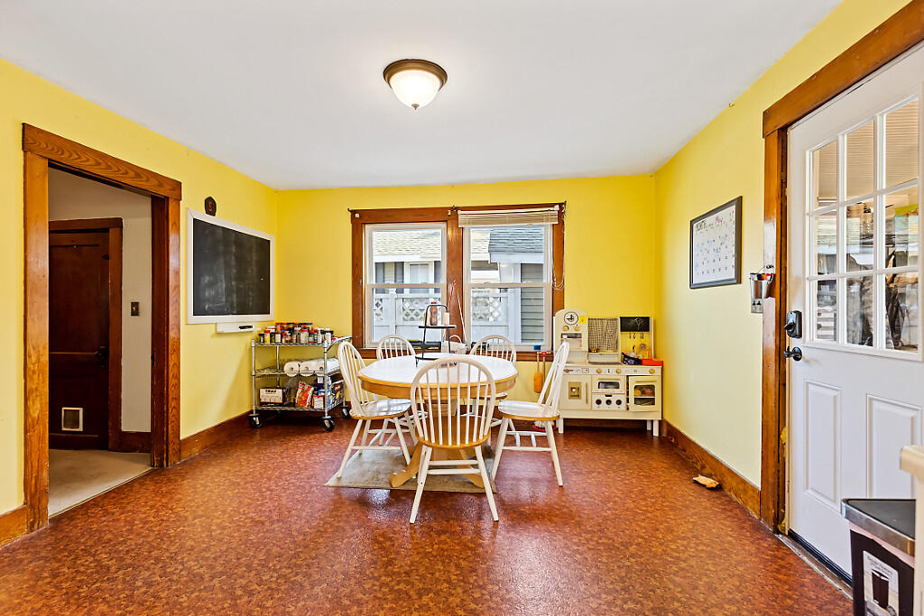 157 Riverside Drive Augusta, ME 04330 - Photo 8 of 58