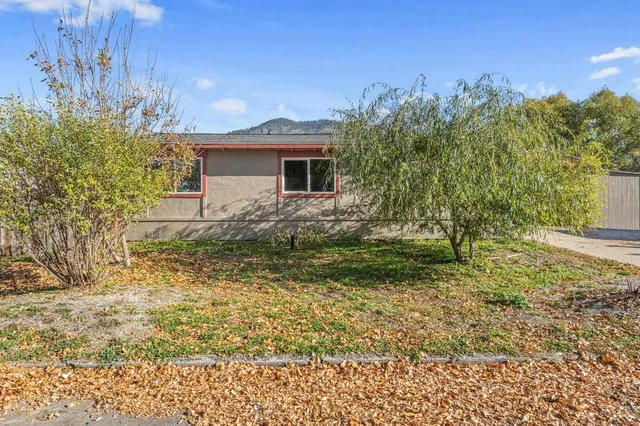 $375,000 | 250-252 Quartzite Loop, Chewelah, WA 99109