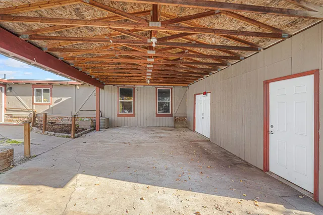 $375,000 | 250-252 Quartzite Loop, Chewelah, WA 99109