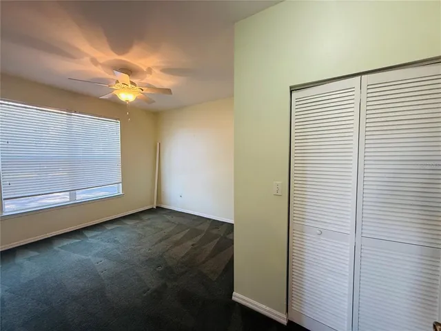 a view of empty room with window