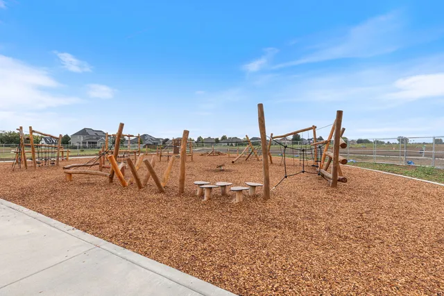 $573,500 | 21042 Lakewoods Lane, Shorewood, IL 60404