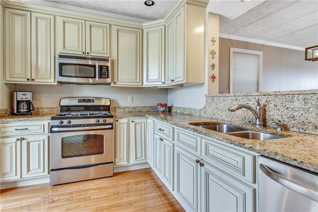 238 Prospect Street Pittsburgh, PA 15211 - Photo 5 of 21