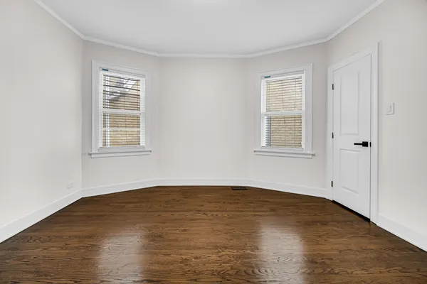 $589,999 | 3010 North Nottingham Avenue, Chicago, IL 60634