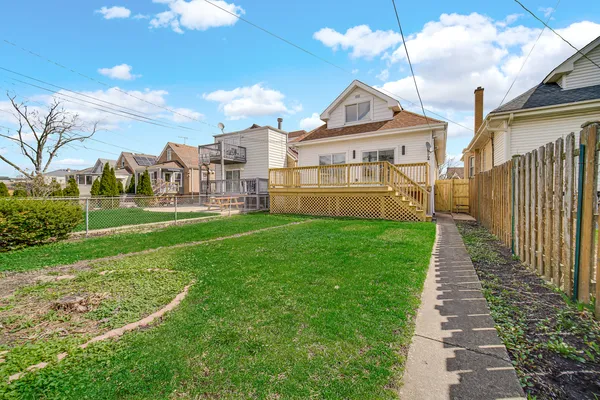 $589,999 | 3010 North Nottingham Avenue, Chicago, IL 60634