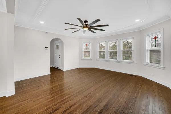 $589,999 | 3010 North Nottingham Avenue, Chicago, IL 60634