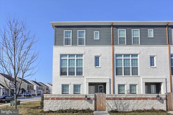$2,800 | 3122 Bullfinch Lane, Mechanicsburg, PA 17055