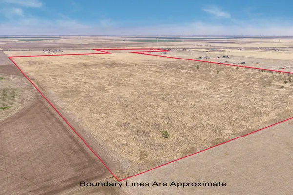 $1,264,000 | 158 County Road 6, Claude, TX 79019