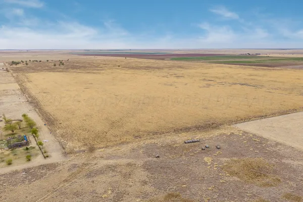 $1,264,000 | 158 County Road 6, Claude, TX 79019