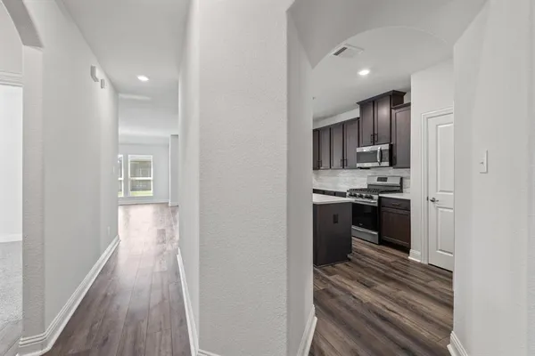 $2,400 | 11004 Blaze Street, Aubrey, TX 76227