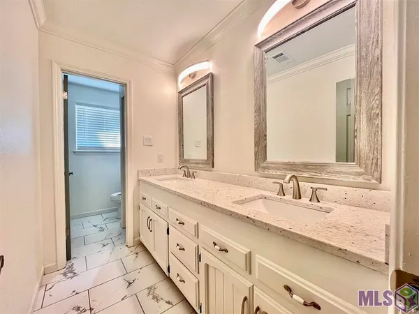 $2,100 | 2152 Firewood Drive, Baton Rouge, LA 70816