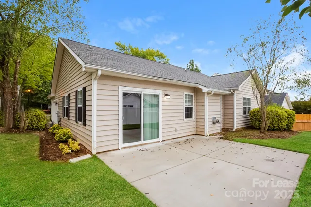 $2,135 | 15387 Leslie Brooke Road, Huntersville, NC 28078