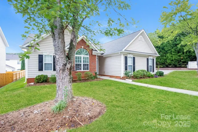 $2,135 | 15387 Leslie Brooke Road, Huntersville, NC 28078