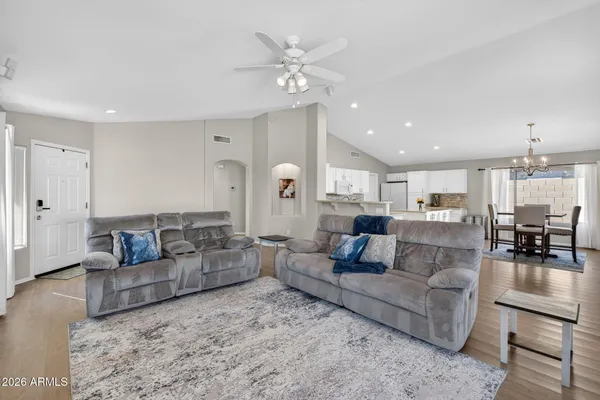 $500,000 | 609 South 111th Place, Mesa, AZ 85208