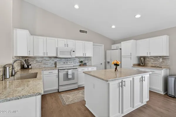 $500,000 | 609 South 111th Place, Mesa, AZ 85208