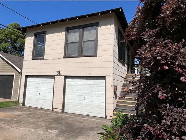 $2,400 | 4004 Julian Street, Houston, TX 77009