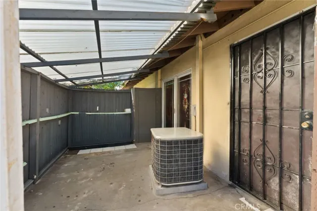 $569,000 | 134 South Magnolia Avenue, Unit 4C, Anaheim, CA 92805