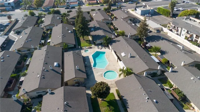 $569,000 | 134 South Magnolia Avenue, Unit 4C, Anaheim, CA 92805