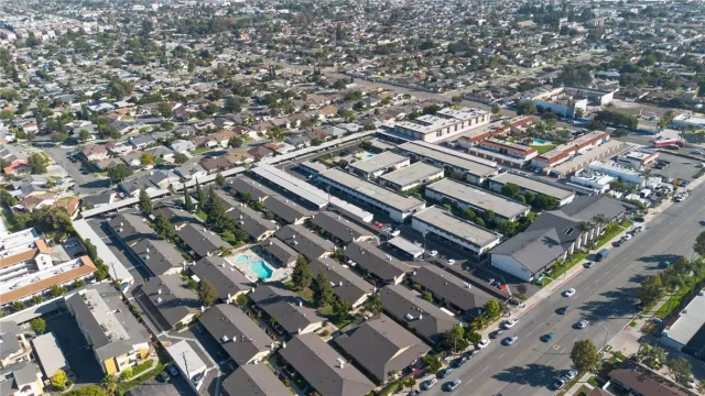 $569,000 | 134 South Magnolia Avenue, Unit 4C, Anaheim, CA 92805