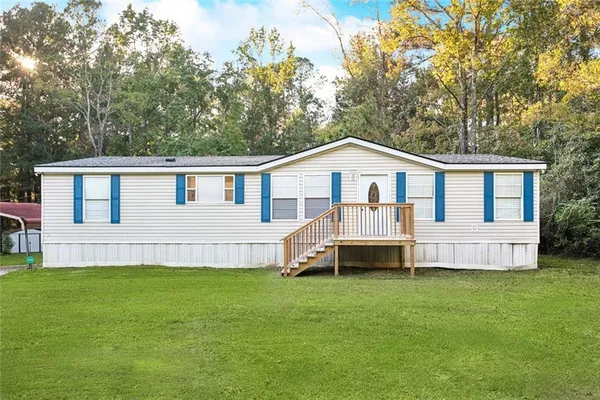 $225,000 | 76233 Green Valley Road, Folsom, LA 70437