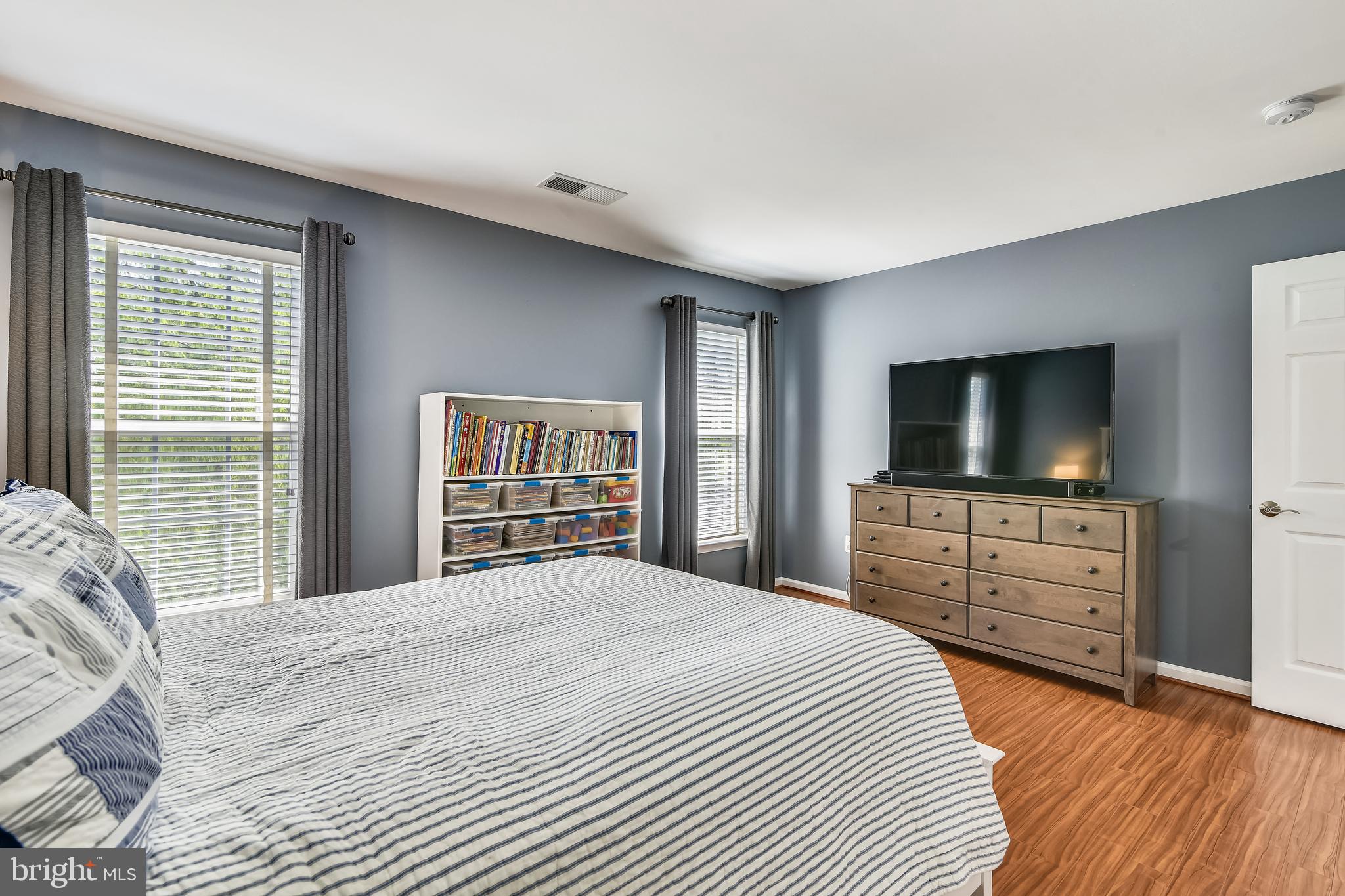 25853 Spring Farm Circle Chantilly, VA 20152 - Photo 46 of 80 Bedroom 4