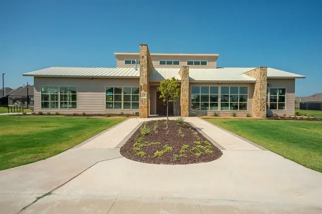 $2,700 | 4001 Smokey Hill Court, Celina, TX 75078