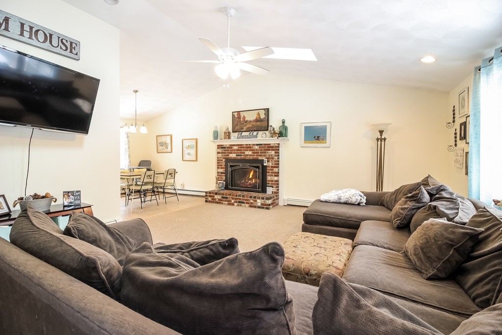 26 Colonial Way Rehoboth, MA 02769 - Photo 5 of 18 Gallery Image 5