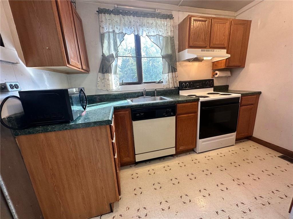 449 North Chestnut Street Butler, PA 16001 - Photo 11 of 29 Gallery Image 11