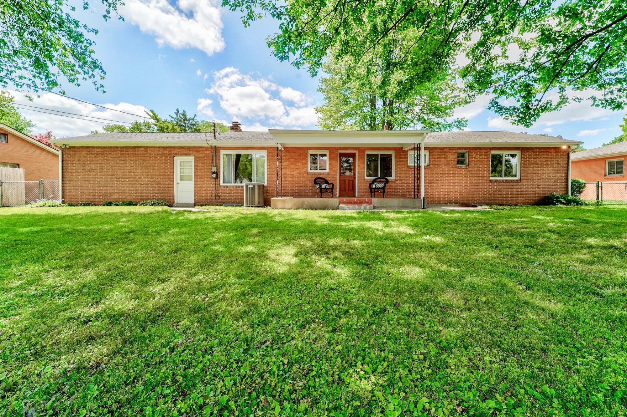 3970 Mountview Road Columbus, OH 43220 - Photo 32 of 35