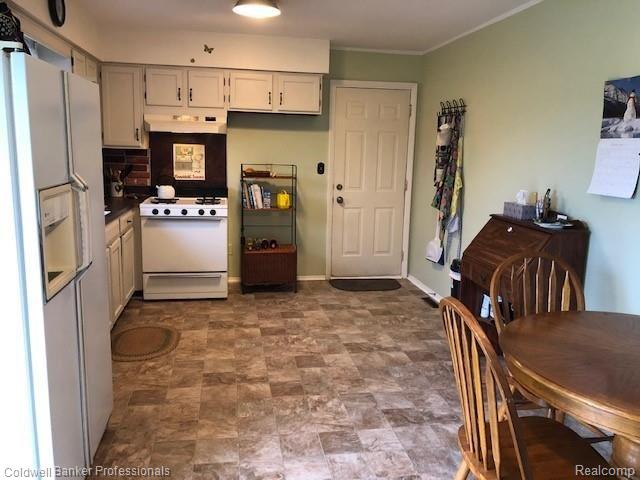 3091 West Oregon Road Lapeer, MI 48446 - Photo 3 of 39