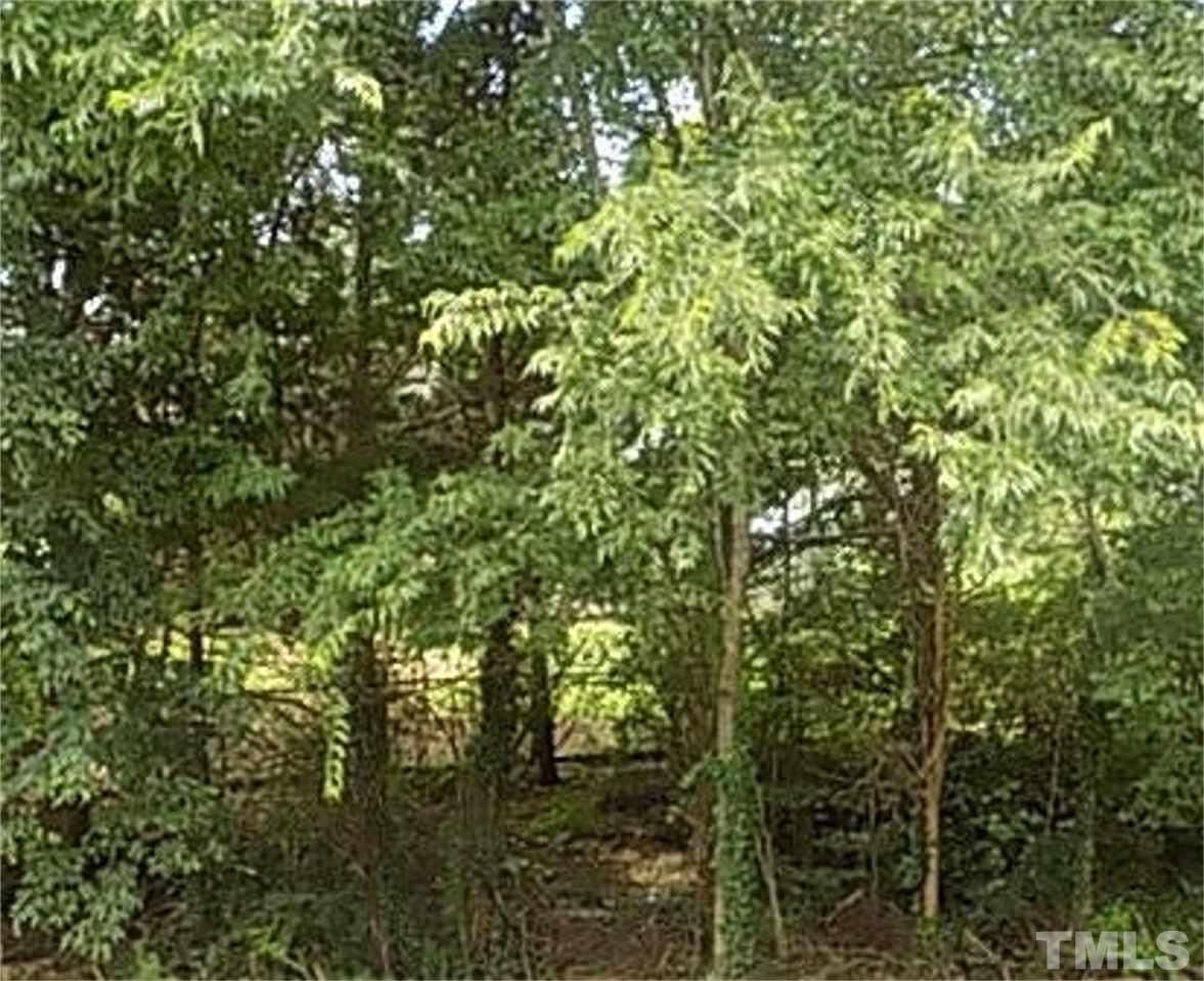 512 Old Farm Road Graham, NC 27253 - Photo 3 of 9 Gallery Image 3