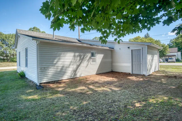 $128,088 | 116 East 8th Street, Evart, MI 49631