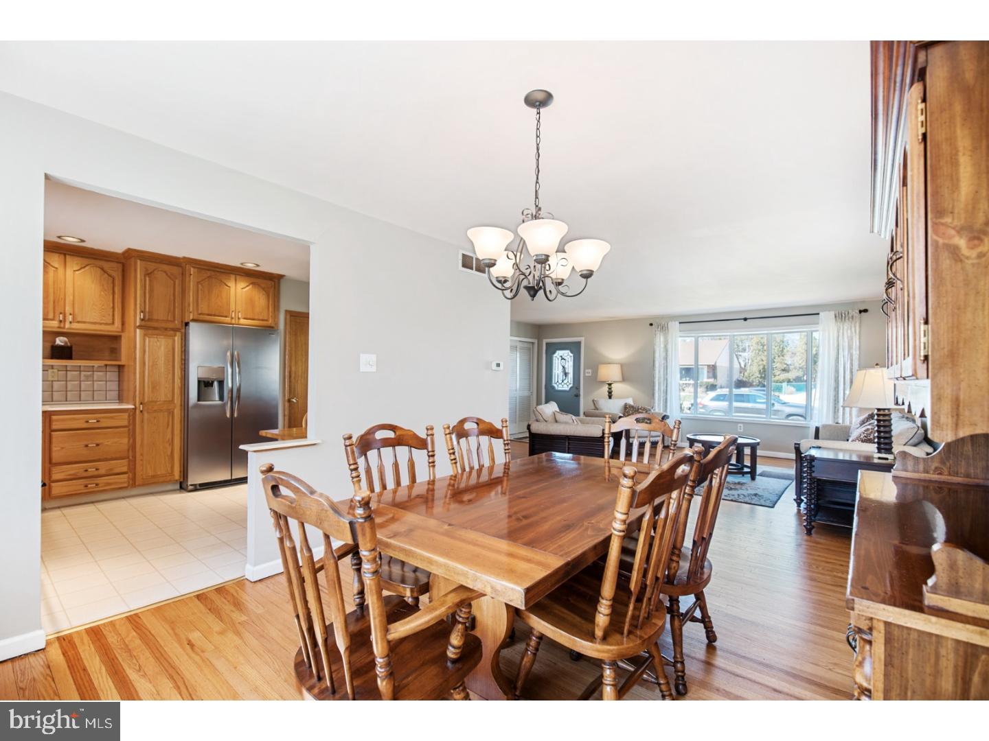1015 Twist Road Philadelphia, PA 19115 - Photo 5 of 19 Dining Room