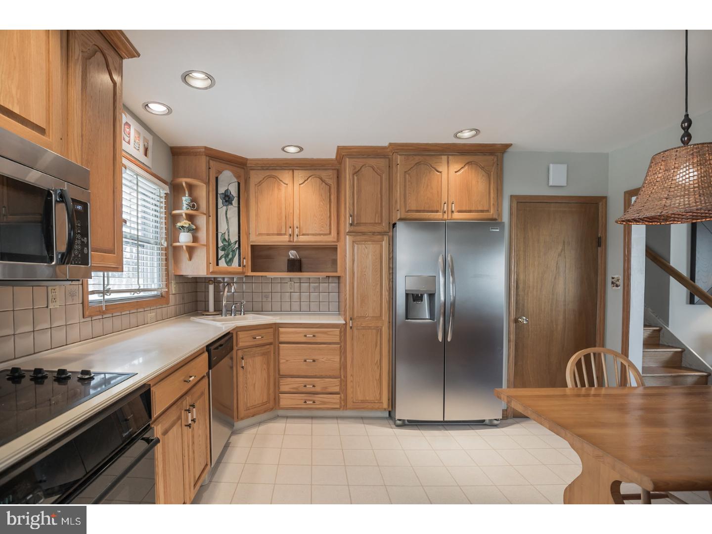 1015 Twist Road Philadelphia, PA 19115 - Photo 9 of 19 Kitchen