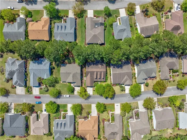 $425,000 | 184 Hampton Circle, Bluffton, SC 29909