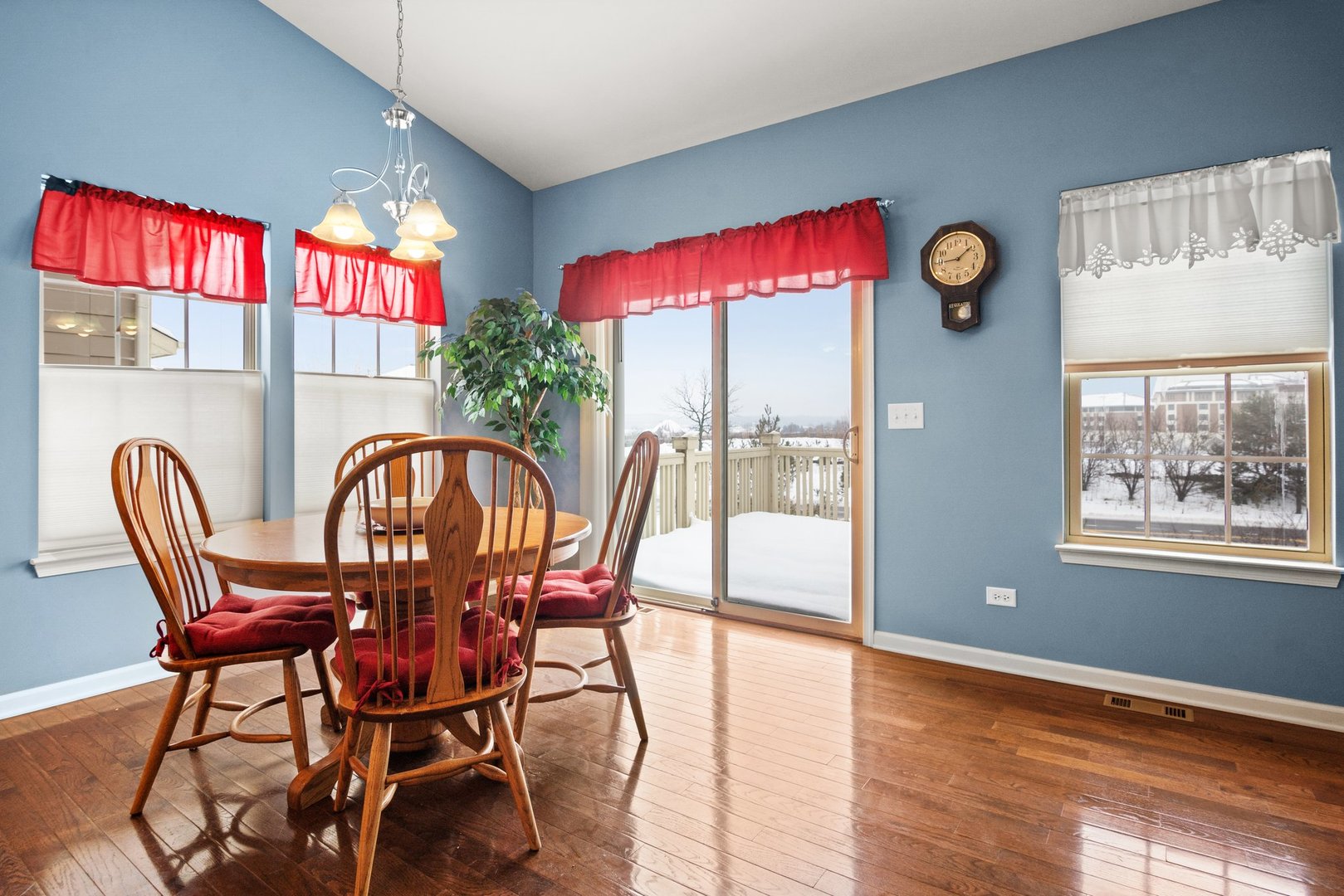 3808 Ridge Pointe Drive Geneva, IL 60134 - Photo 15 of 39 Gallery Image 15