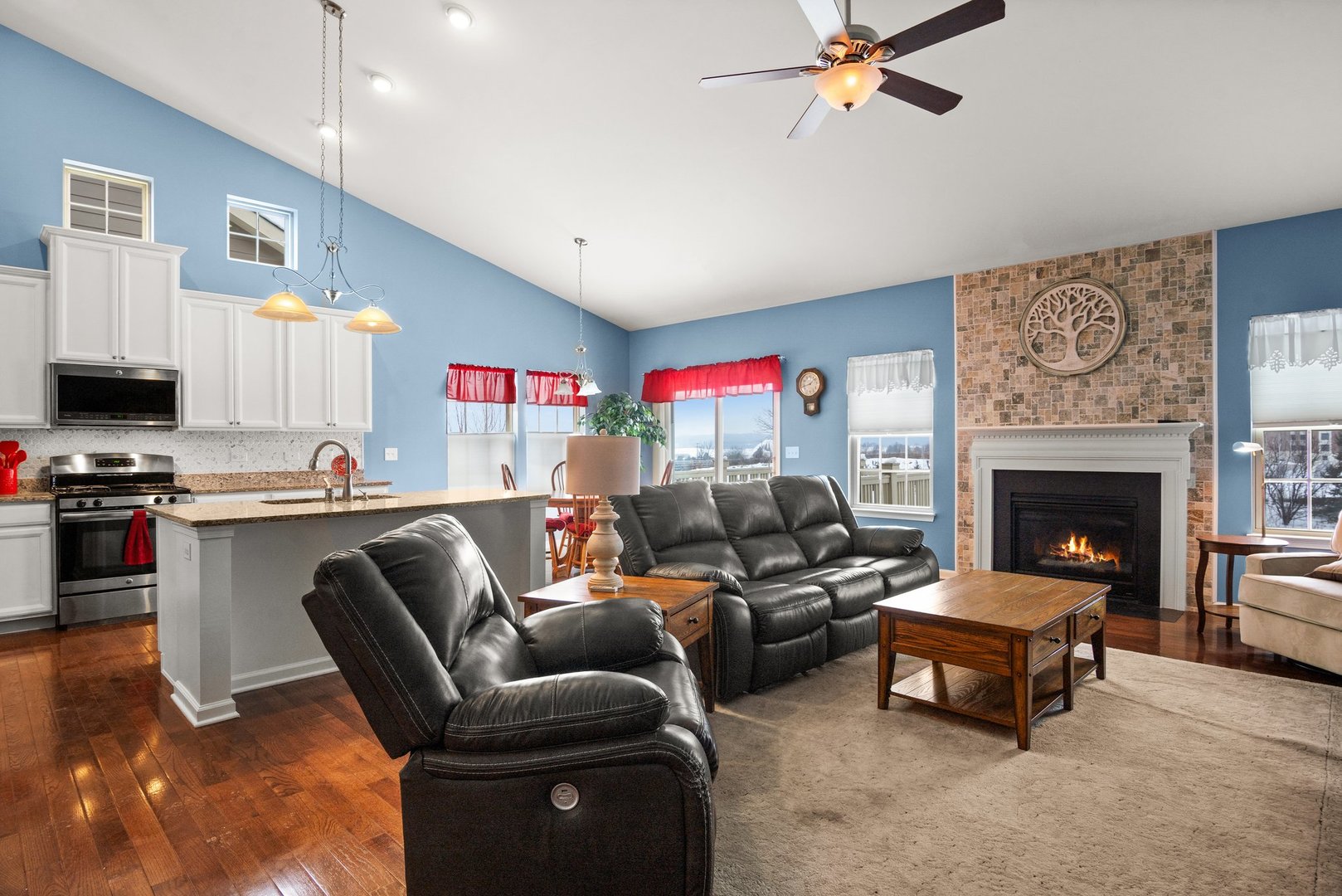 3808 Ridge Pointe Drive Geneva, IL 60134 - Photo 7 of 39 Gallery Image 7