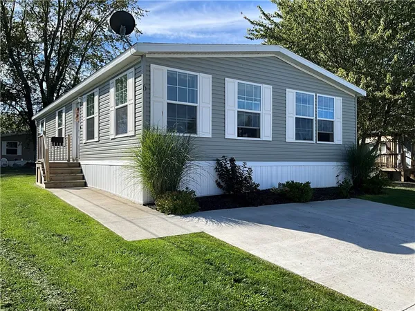 $129,900 | 6 Applegate Drive, Hamlin, NY 14464