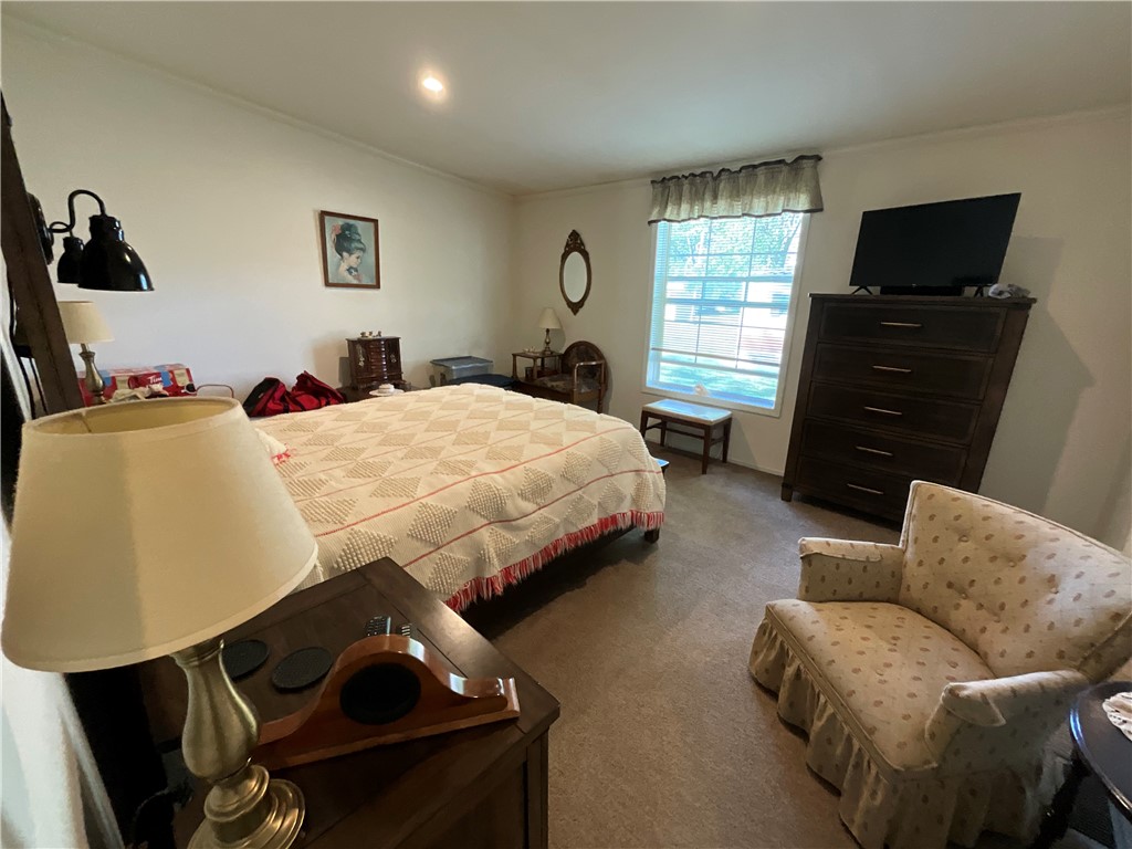 6 Applegate Drive Hamlin, NY 14464 - Photo 10 of 13