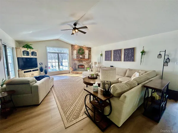 $575,000 | 290 Gulf Road, Roscoe, NY 12776