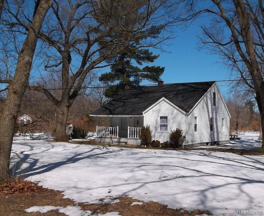 4462 MacArthur Road Muskegon, MI 49442 - Photo 2 of 6 fgt.jpg