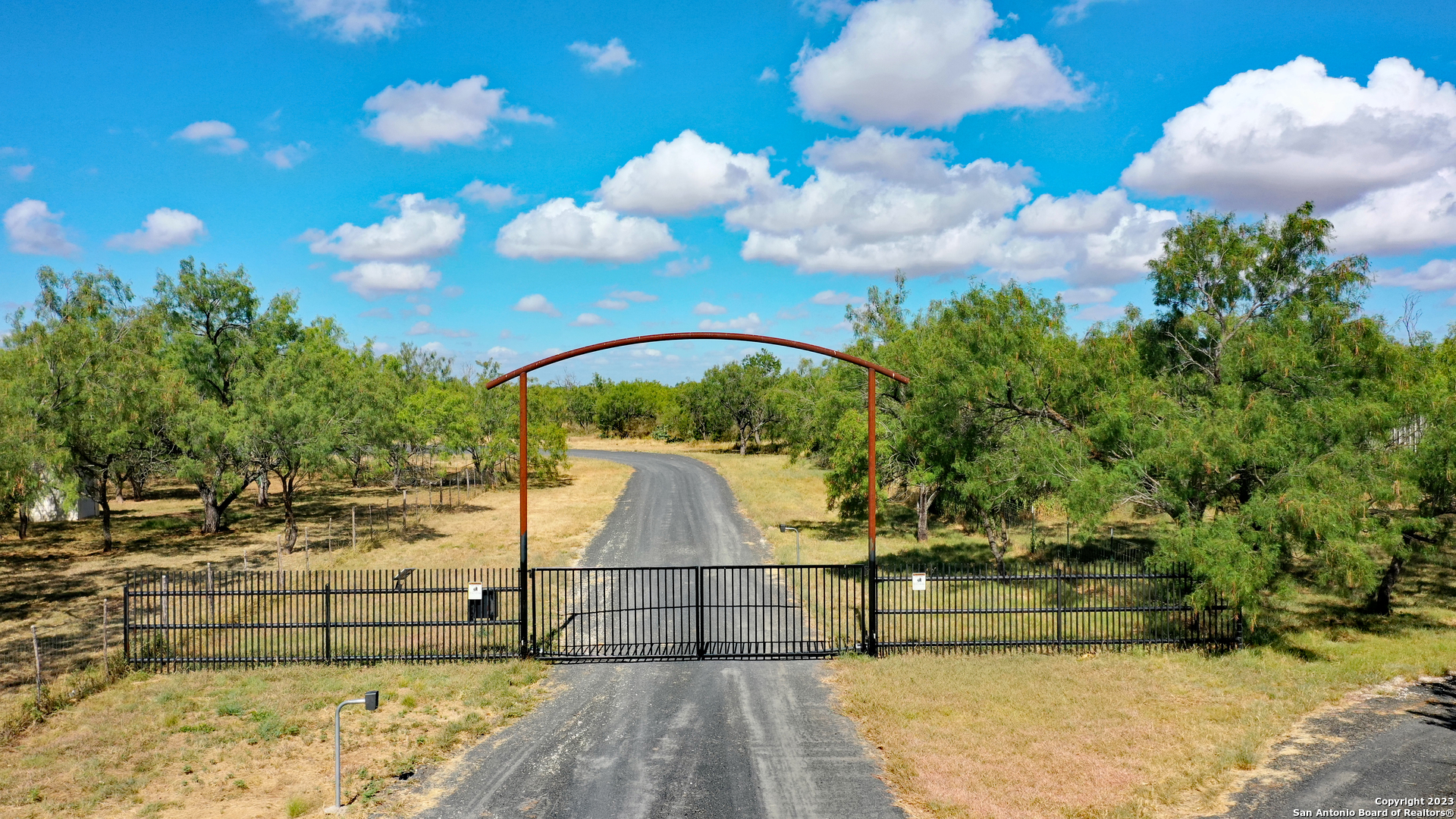 1066 Ranch Rd Highway Sabinal, TX 78881 - Photo 2 of 14 Gallery Image 2